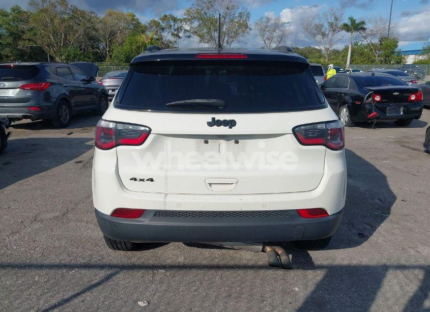 Photo 16 of 2019 Jeep Compass HIGH ALTITUDE 4X4 (VIN 3C4NJDCBXKT709855)