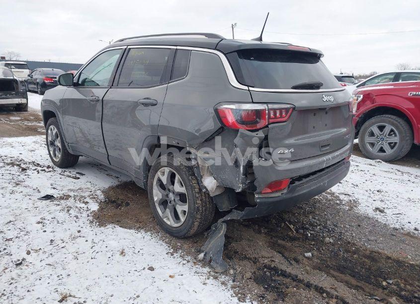 Photo 3 of 2020 Jeep Compass LIMITED 4X4 (VIN 3C4NJDCBXLT104350)