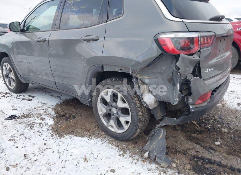 Photo 6 of 2020 Jeep Compass LIMITED 4X4 (VIN 3C4NJDCBXLT104350)