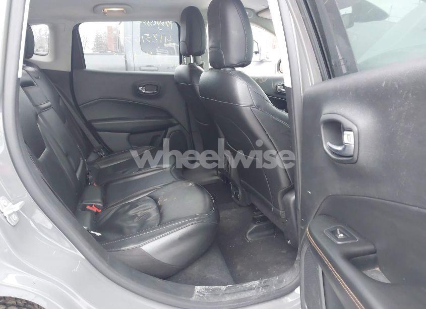 Photo 8 of 2020 Jeep Compass LIMITED 4X4 (VIN 3C4NJDCBXLT104350)