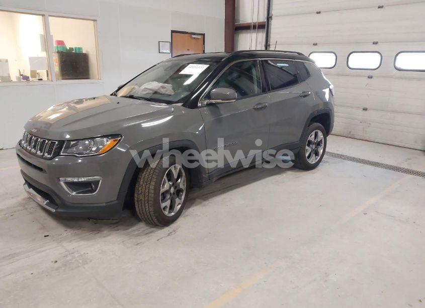 Photo 2 of 2021 Jeep Compass LIMITED 4X4 (VIN 3C4NJDCBXMT596069)