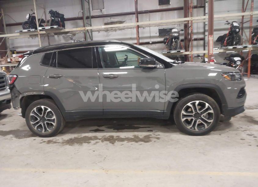 Photo 13 of 2022 Jeep Compass LIMITED 4X4 (VIN 3C4NJDCBXNT101483)