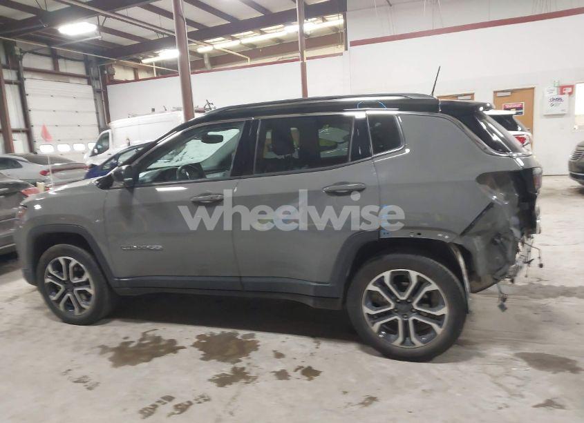 Photo 14 of 2022 Jeep Compass LIMITED 4X4 (VIN 3C4NJDCBXNT101483)