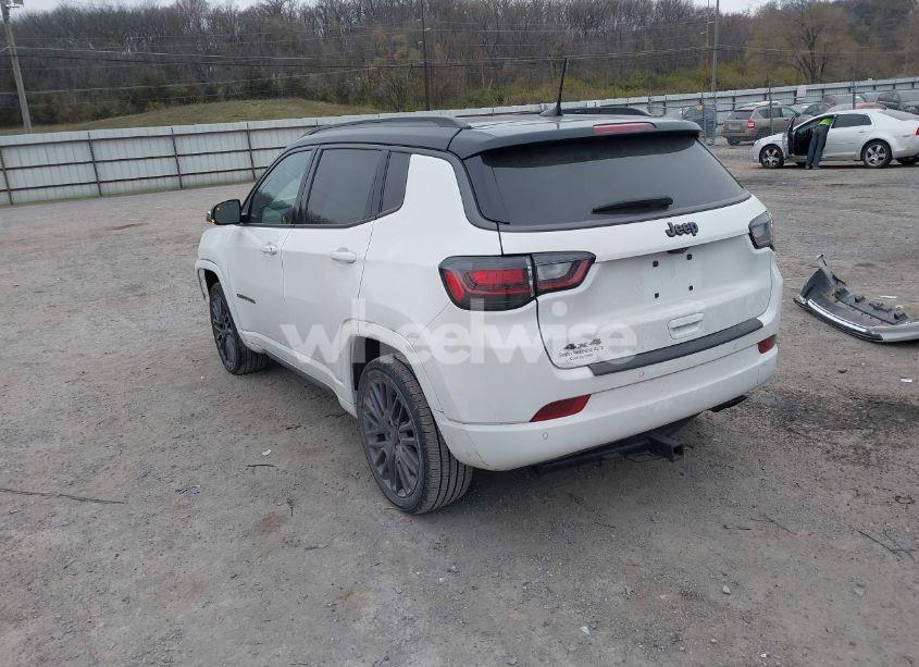 Photo 3 of 2022 Jeep Compass HIGH ALTITUDE 4X4 (VIN 3C4NJDCBXNT119966)