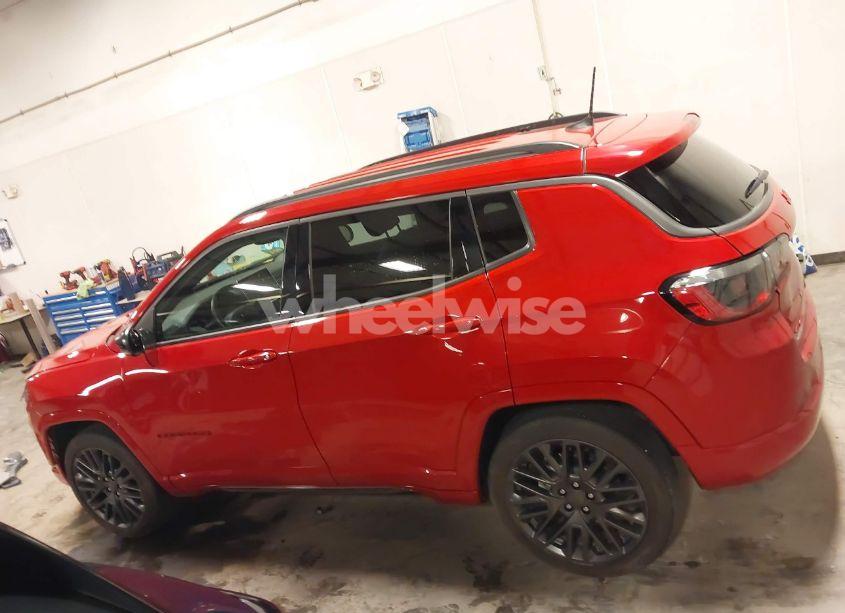 Photo 15 of 2022 Jeep Compass (RED) EDITION 4X4 (VIN 3C4NJDCBXNT182369)