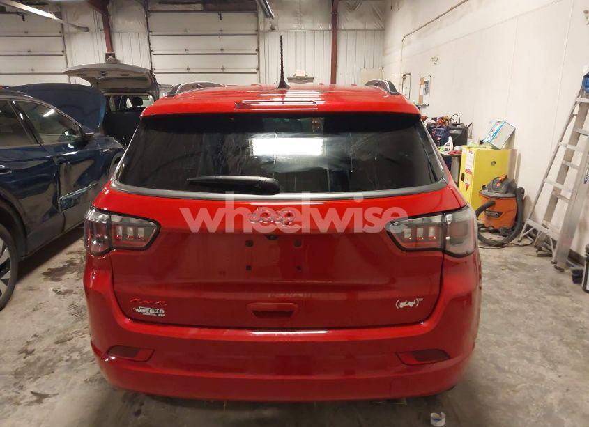 Photo 17 of 2022 Jeep Compass (RED) EDITION 4X4 (VIN 3C4NJDCBXNT182369)