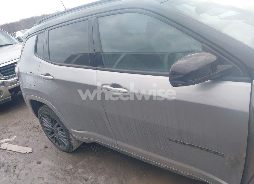 Photo 13 of 2022 Jeep Compass HIGH ALTITUDE 4X4 (VIN 3C4NJDCBXNT209621)