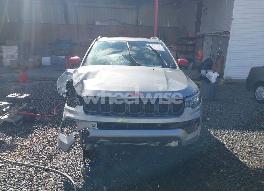 Photo 13 of 2023 Jeep Compass (RED) EDITION 4X4 (VIN 3C4NJDCN0PT542312)