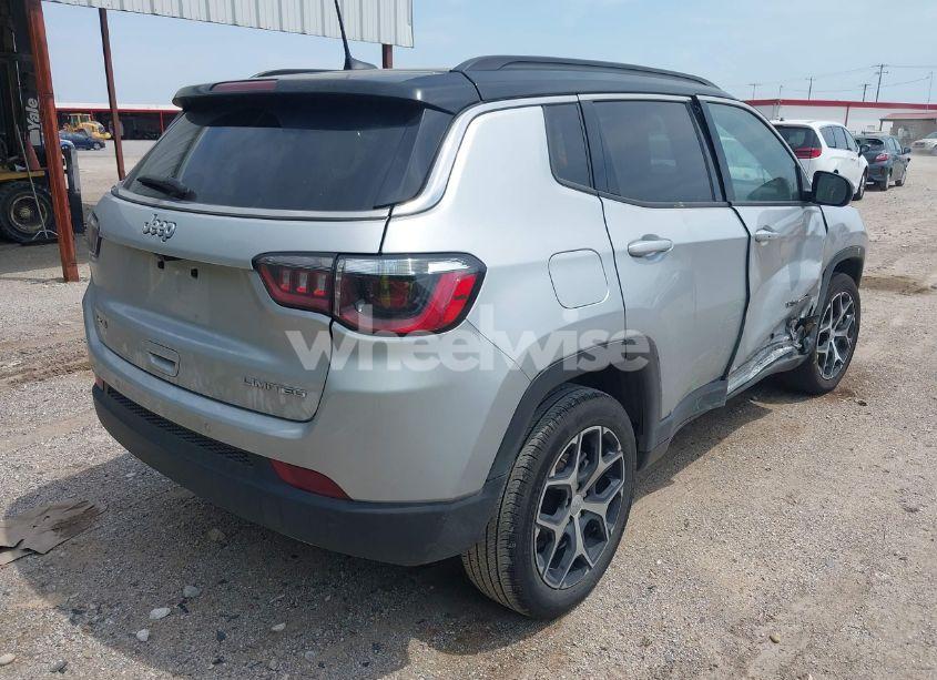 Photo 4 of 2024 Jeep Compass LIMITED 4X4 (VIN 3C4NJDCN0RT113691)