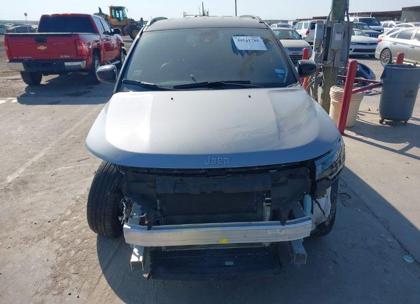 Photo 13 of 2024 Jeep Compass LIMITED 4X4 (VIN 3C4NJDCN0RT582148)