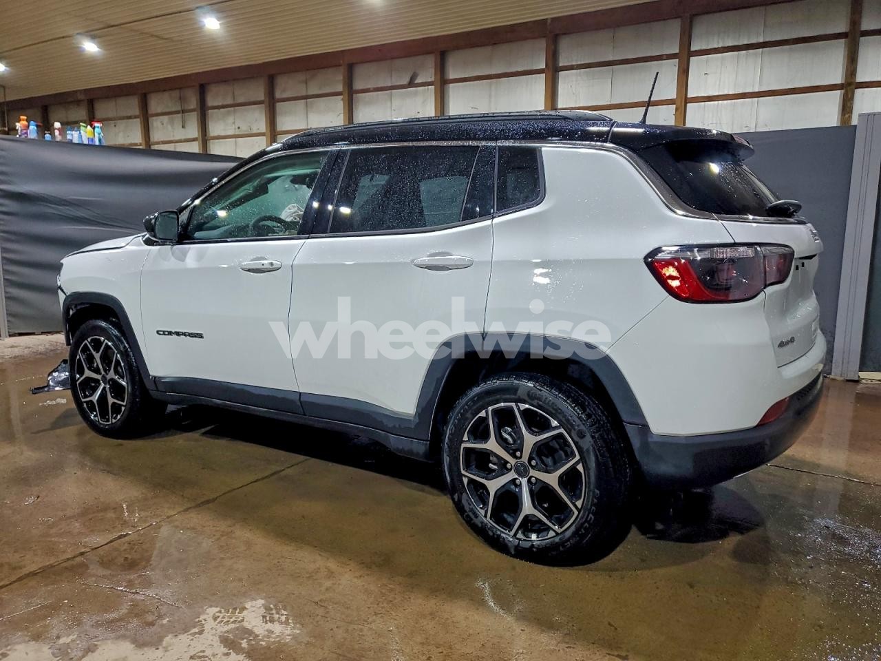 Photo 2 of 2025 JEEP COMPASS LIMITED (VIN 3C4NJDCN0ST614702)