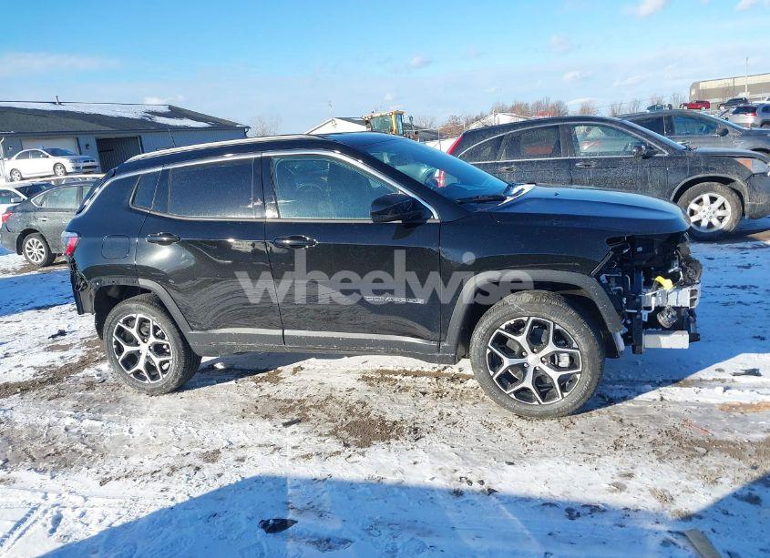 Photo 14 of 2024 Jeep Compass LIMITED 4X4 (VIN 3C4NJDCN1RT156355)