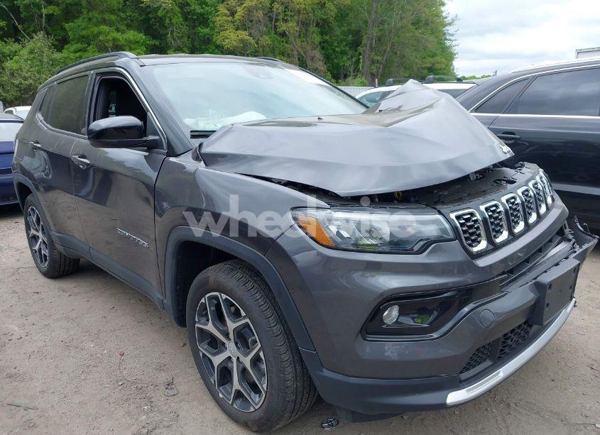 2024 Jeep Compass LIMITED 4X4 (VIN 3C4NJDCN1RT174161) main photo