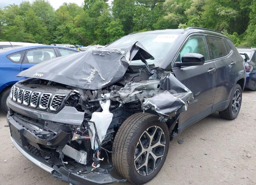 Photo 2 of 2024 Jeep Compass LIMITED 4X4 (VIN 3C4NJDCN1RT174161)