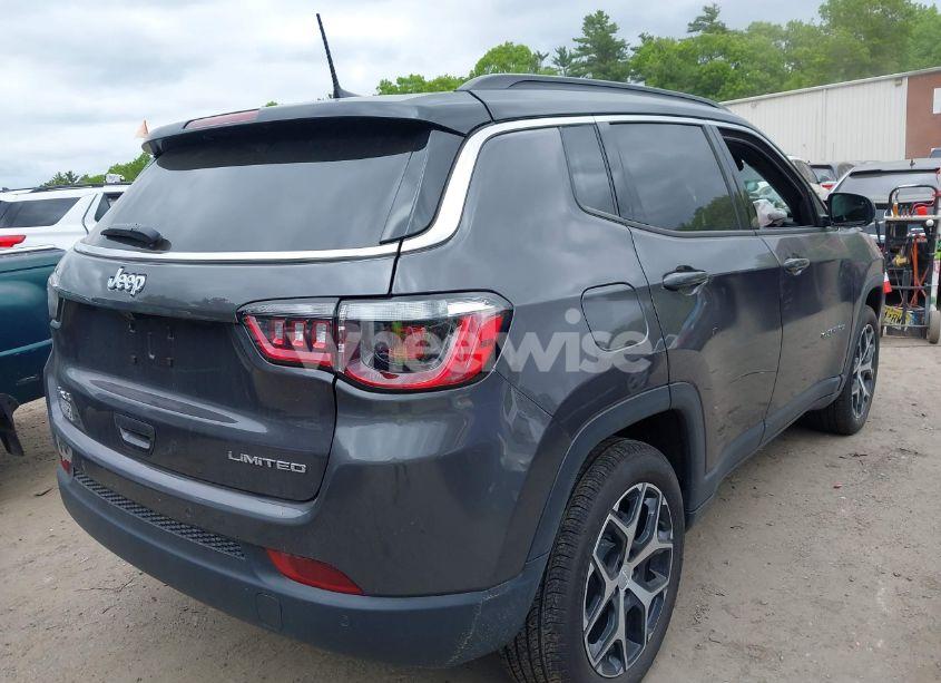 Photo 4 of 2024 Jeep Compass LIMITED 4X4 (VIN 3C4NJDCN1RT174161)