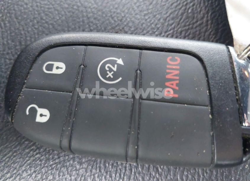 Photo 11 of 2024 Jeep Compass LIMITED 4X4 (VIN 3C4NJDCN1RT582353)