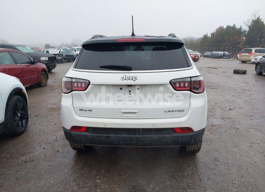 Photo 16 of 2024 Jeep Compass LIMITED 4X4 (VIN 3C4NJDCN1RT595975)