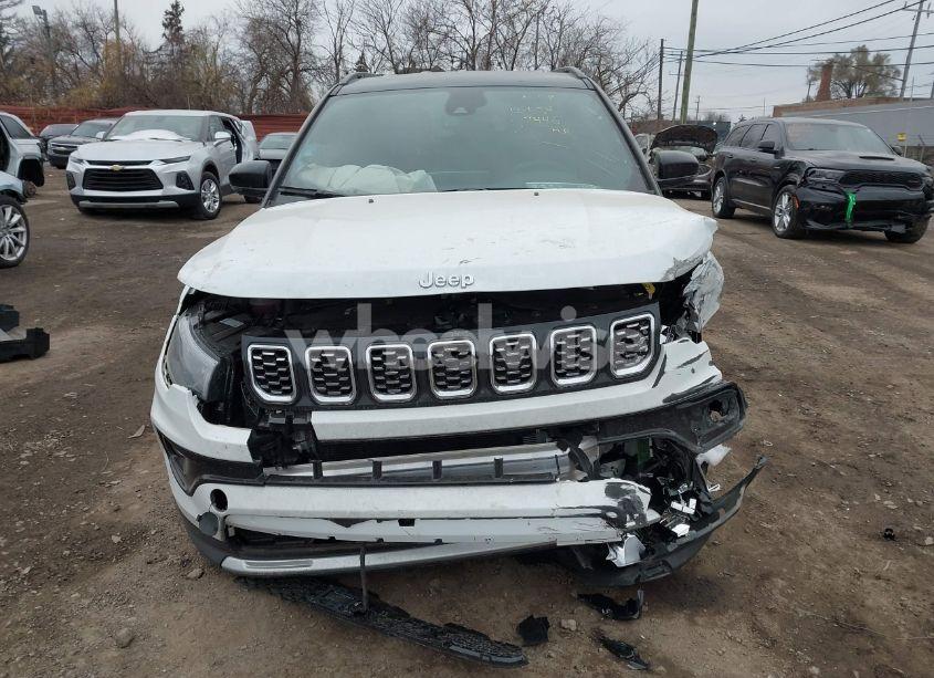 Photo 13 of 2024 Jeep Compass LIMITED 4X4 (VIN 3C4NJDCN2RT127446)
