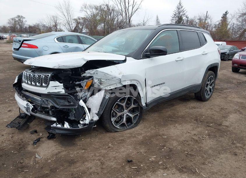 Photo 2 of 2024 Jeep Compass LIMITED 4X4 (VIN 3C4NJDCN2RT127446)