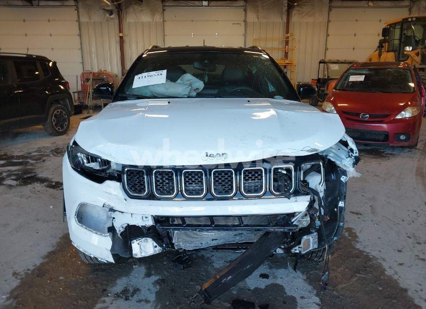 Photo 12 of 2024 Jeep Compass LIMITED 4X4 (VIN 3C4NJDCN2RT593278)