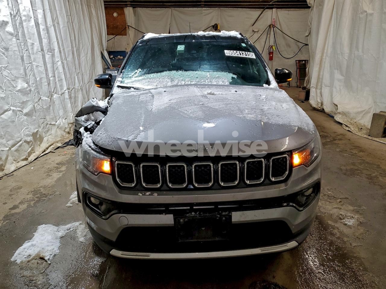 Photo 5 of 2024 JEEP COMPASS LIMITED (VIN 3C4NJDCN2RT608653)