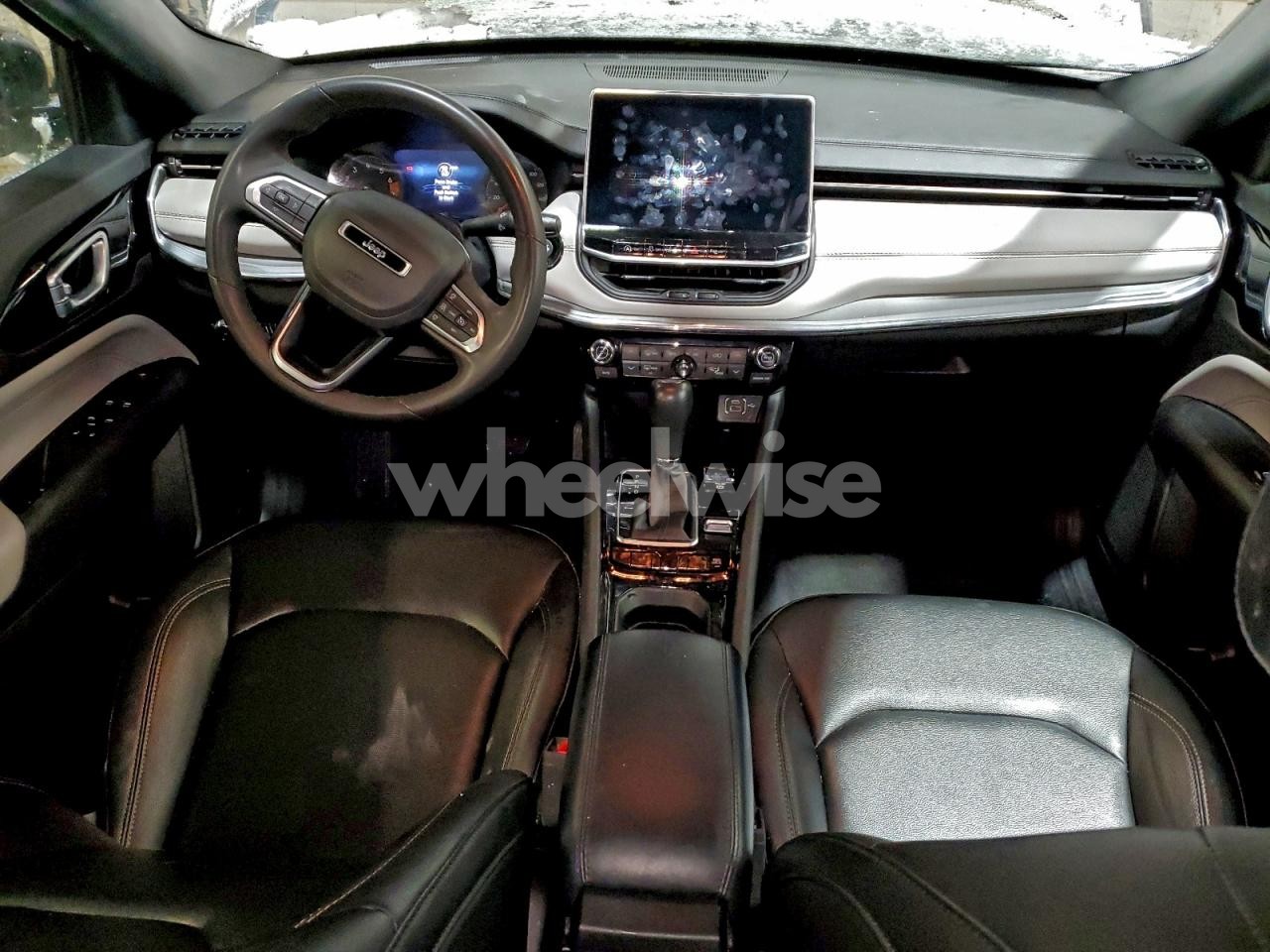 Photo 8 of 2024 JEEP COMPASS LIMITED (VIN 3C4NJDCN2RT608653)