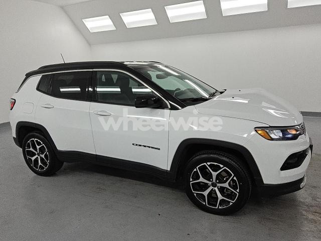 Photo 6 of 2025 JEEP COMPASS LIMITED (VIN 3C4NJDCN2ST514164)