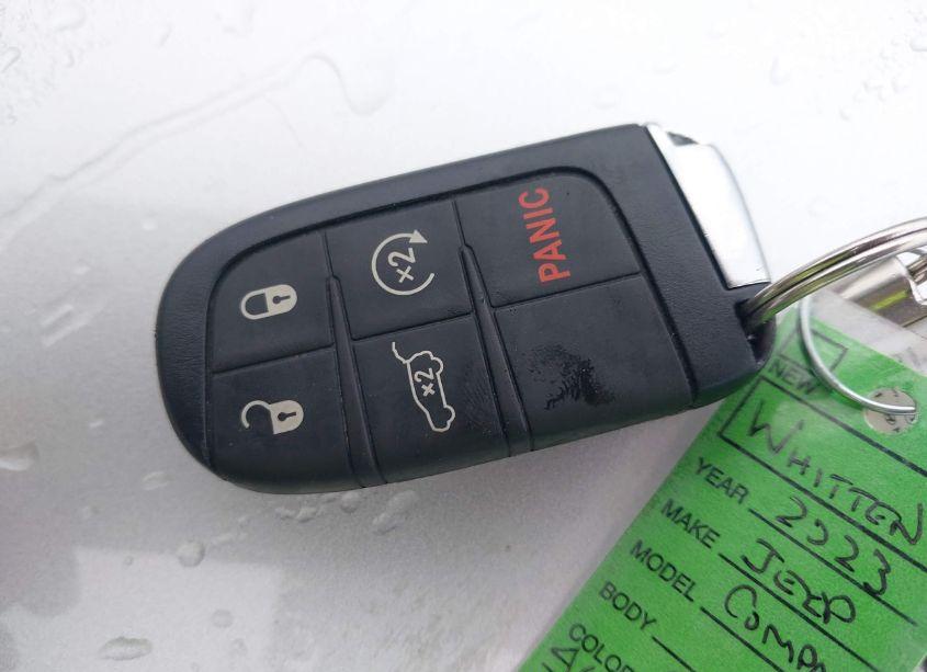 Photo 11 of 2023 Jeep Compass LIMITED 4X4 (VIN 3C4NJDCN3PT523852)