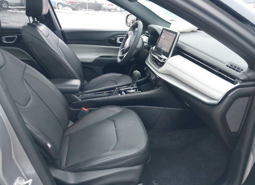 Photo 5 of 2023 Jeep Compass LIMITED 4X4 (VIN 3C4NJDCN3PT523852)