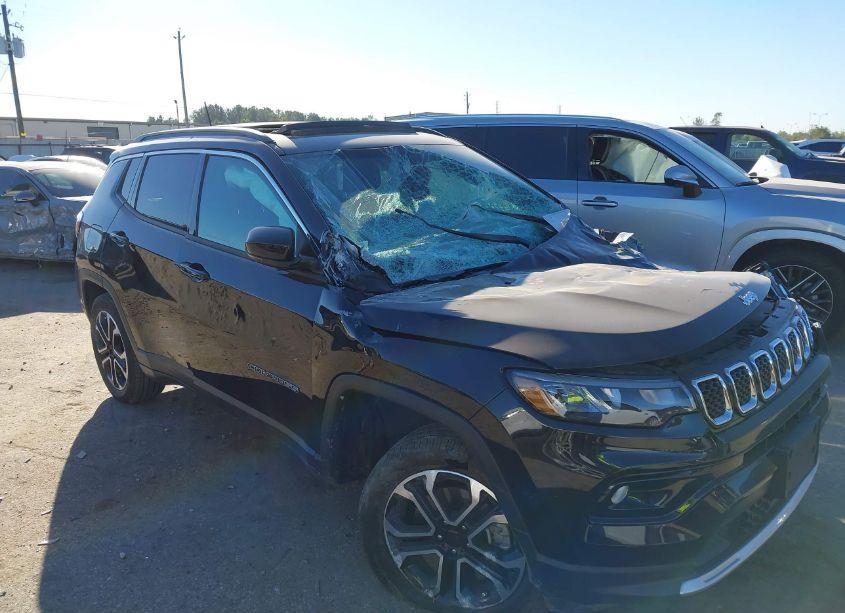 2024 Jeep Compass LIMITED 4X4 (VIN 3C4NJDCN3RT586842) main photo