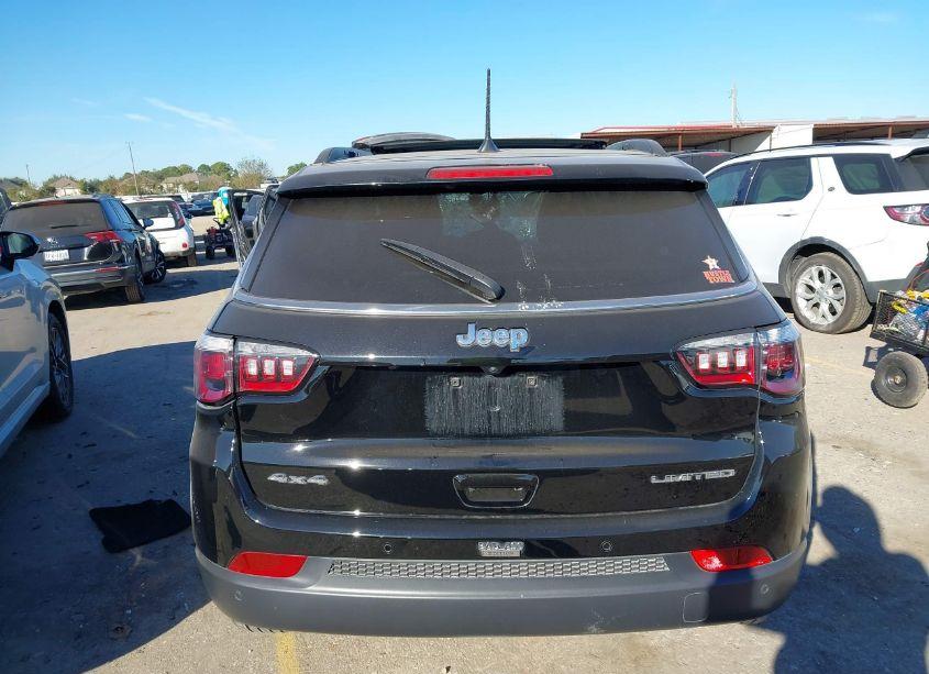 Photo 15 of 2024 Jeep Compass LIMITED 4X4 (VIN 3C4NJDCN3RT586842)