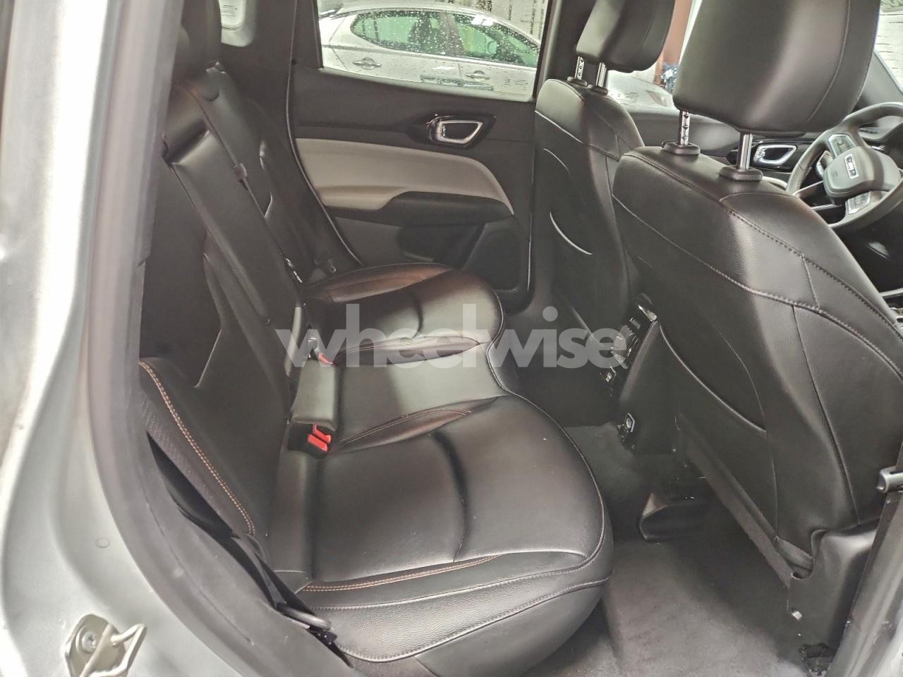 Photo 10 of 2024 JEEP COMPASS LIMITED (VIN 3C4NJDCN3RT610606)