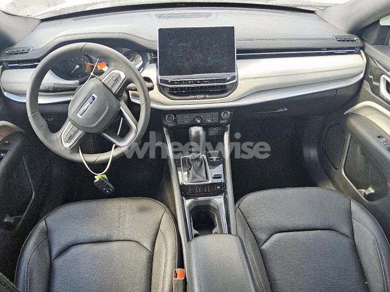 2025 JEEP COMPASS LIMITED (VIN 3C4NJDCN3ST523519) main photo