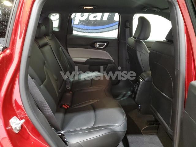 Photo 4 of 2025 JEEP COMPASS LIMITED (VIN 3C4NJDCN3ST620980)