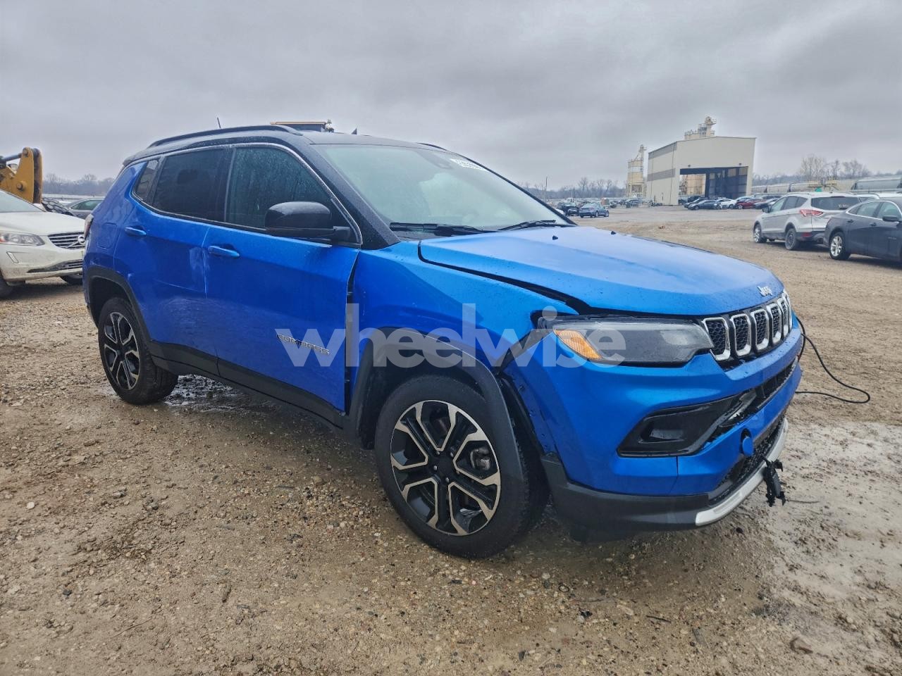 Photo 4 of 2023 JEEP COMPASS LIMITED (VIN 3C4NJDCN4PT566130)