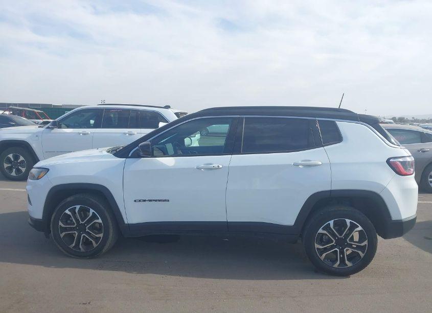 Photo 14 of 2023 Jeep Compass LIMITED 4X4 (VIN 3C4NJDCN4PT566547)