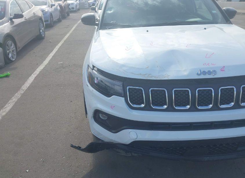 Photo 6 of 2023 Jeep Compass LIMITED 4X4 (VIN 3C4NJDCN4PT566547)