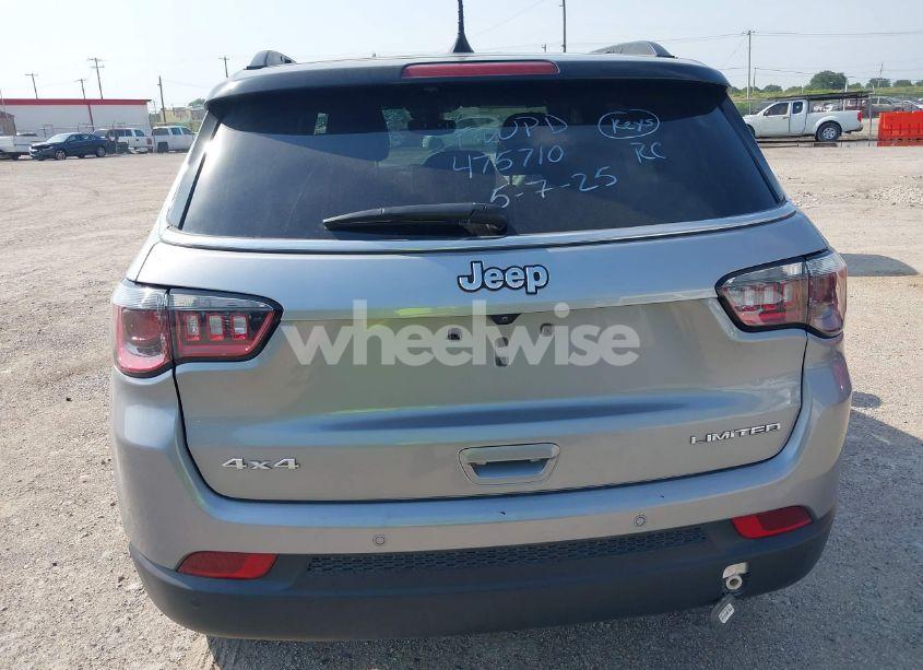 Photo 16 of 2024 Jeep Compass LIMITED 4X4 (VIN 3C4NJDCN4RT595193)