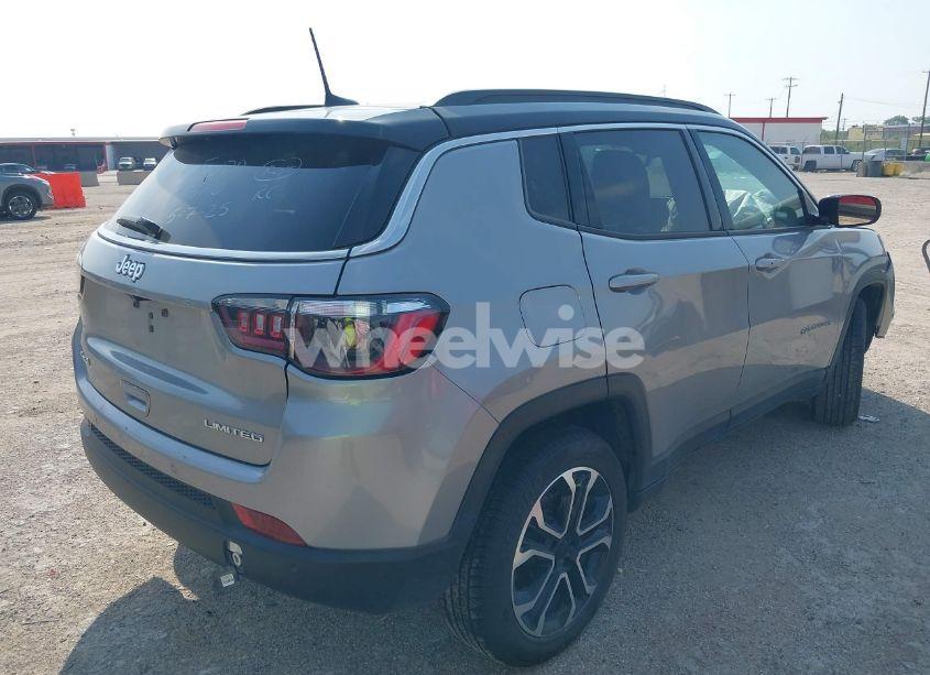 Photo 4 of 2024 Jeep Compass LIMITED 4X4 (VIN 3C4NJDCN4RT595193)