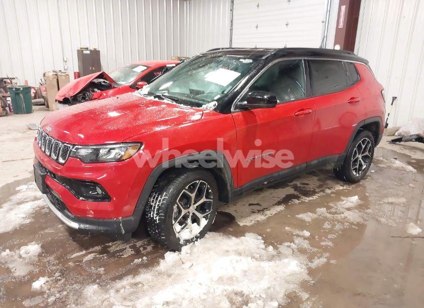 Photo 2 of 2024 Jeep Compass LIMITED 4X4 (VIN 3C4NJDCN4RT609948)