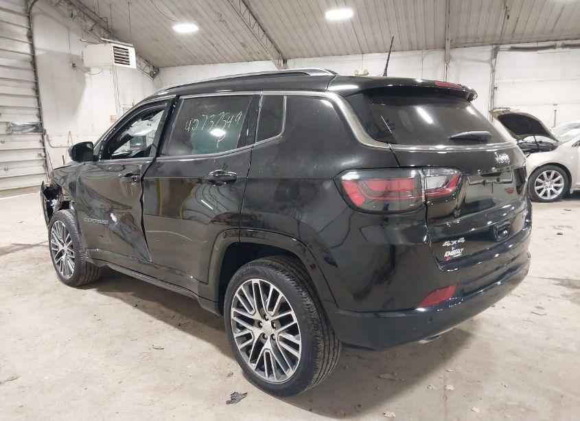 Photo 3 of 2023 Jeep Compass LIMITED 4X4 (VIN 3C4NJDCN5PT555184)