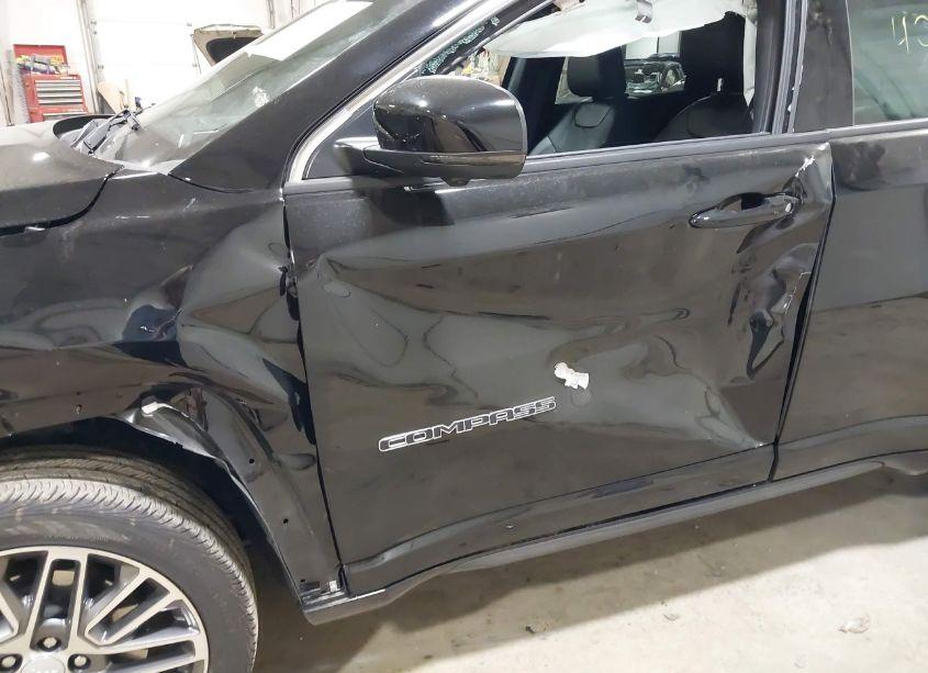 Photo 6 of 2023 Jeep Compass LIMITED 4X4 (VIN 3C4NJDCN5PT555184)