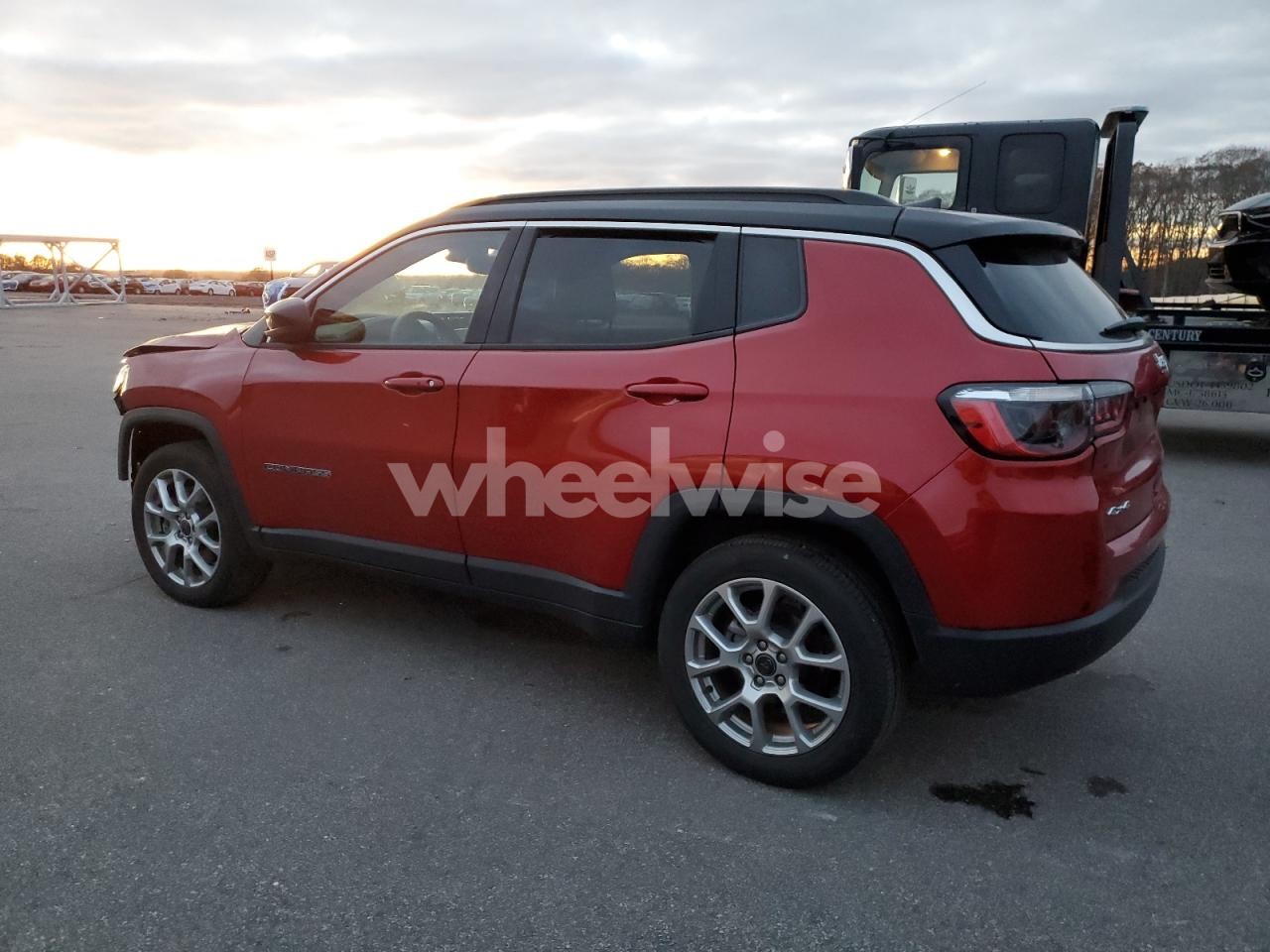 Photo 2 of 2025 JEEP COMPASS LIMITED (VIN 3C4NJDCN5ST513249)