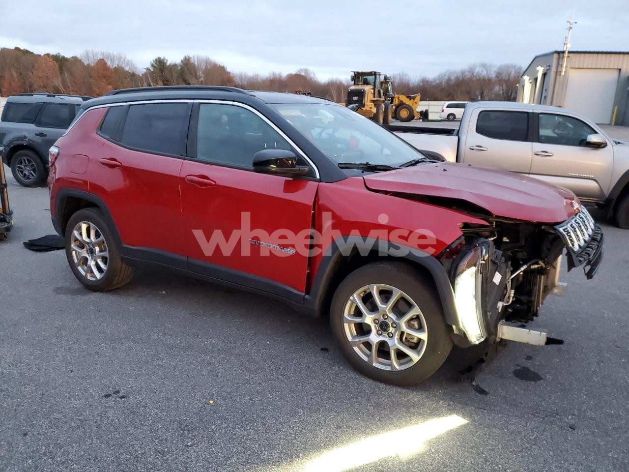 Photo 4 of 2025 JEEP COMPASS LIMITED (VIN 3C4NJDCN5ST513249)