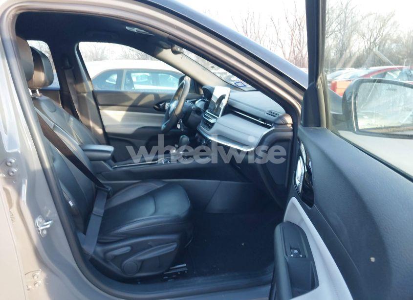 Photo 5 of 2023 Jeep Compass LIMITED 4X4 (VIN 3C4NJDCN6PT567277)