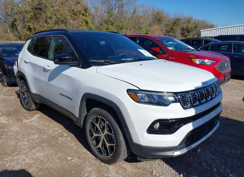 2024 Jeep Compass LIMITED 4X4 (VIN 3C4NJDCN6RT125408) main photo