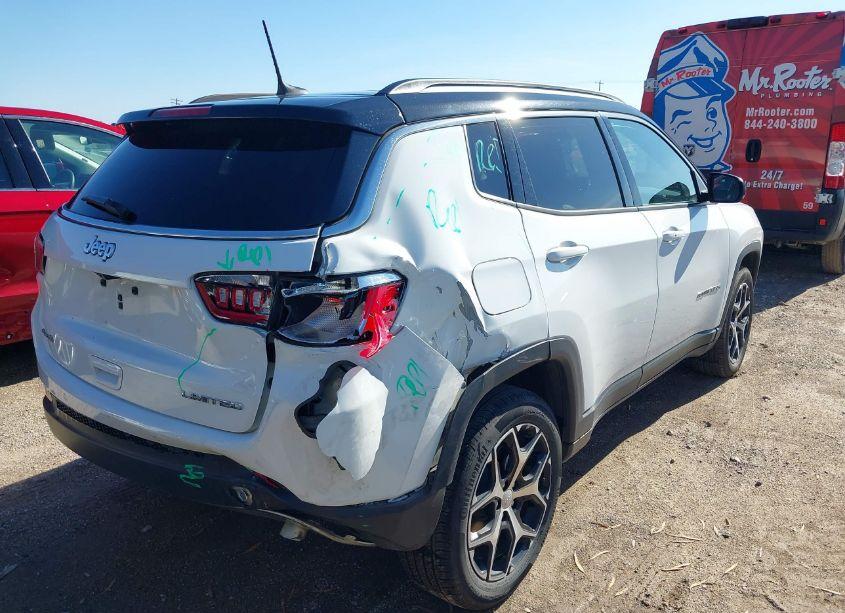 Photo 4 of 2024 Jeep Compass LIMITED 4X4 (VIN 3C4NJDCN6RT125408)