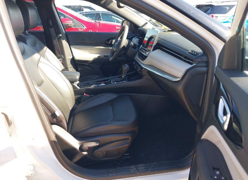 Photo 5 of 2024 Jeep Compass LIMITED 4X4 (VIN 3C4NJDCN6RT125408)