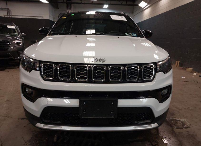 Photo 13 of 2024 Jeep Compass LIMITED 4X4 (VIN 3C4NJDCN6RT164869)