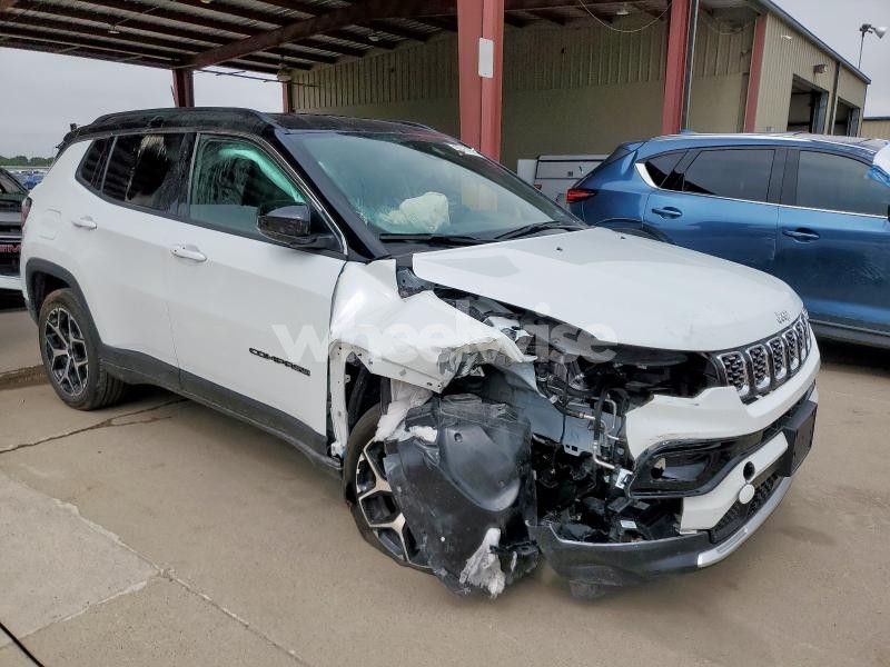 Photo 3 of 2025 JEEP COMPASS LIMITED (VIN 3C4NJDCN6ST509730)